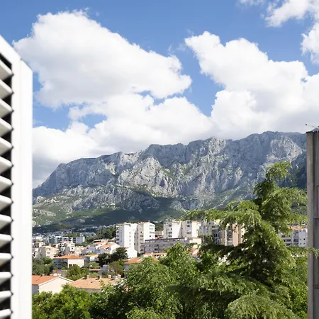 Apartment Nevenka Makarska