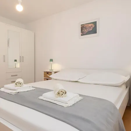 Nevenka Apartman