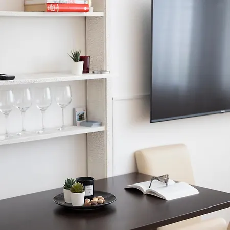 Nevenka Apartman Makarska